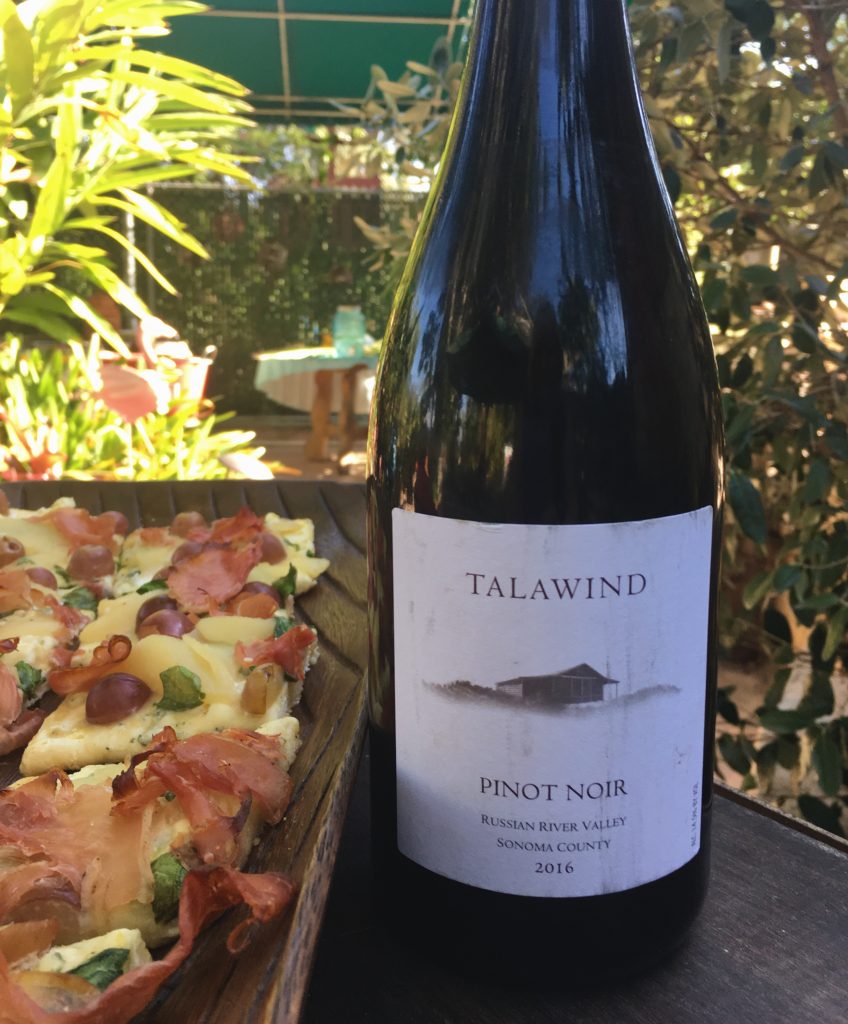 Blue cheese, Pear and Prosciutto Flatbread