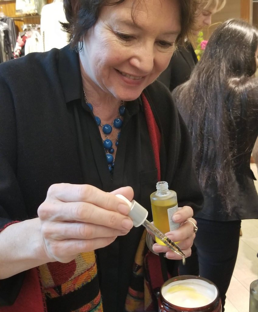 Elaine Masters adds her scents to the butter base