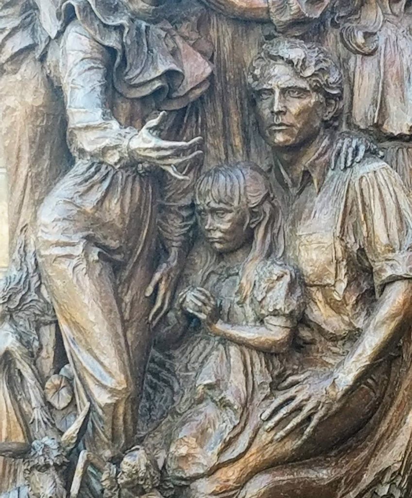 Sculpture of actors at Oregon Shakespeare Festival