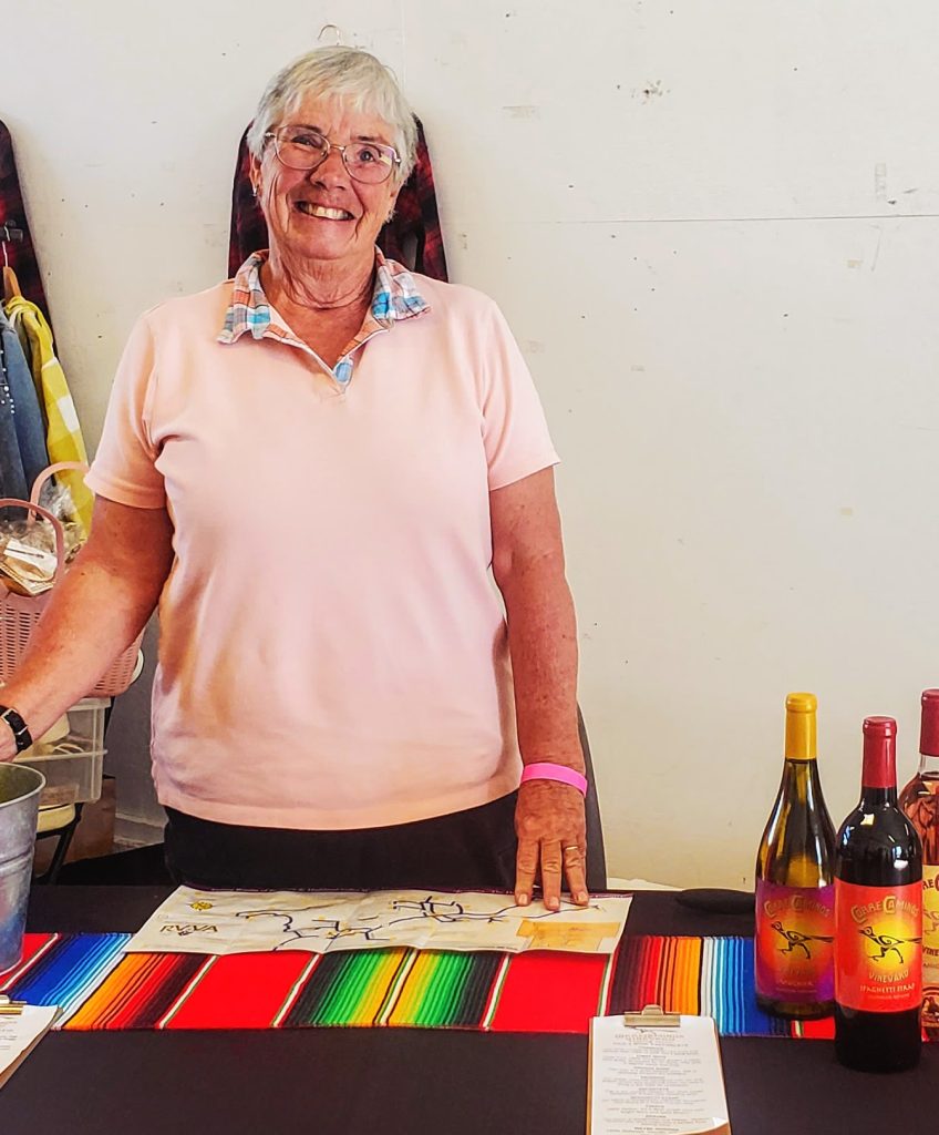 Sue Robinson, Winemaker and co-owner of Correcaminos Winery